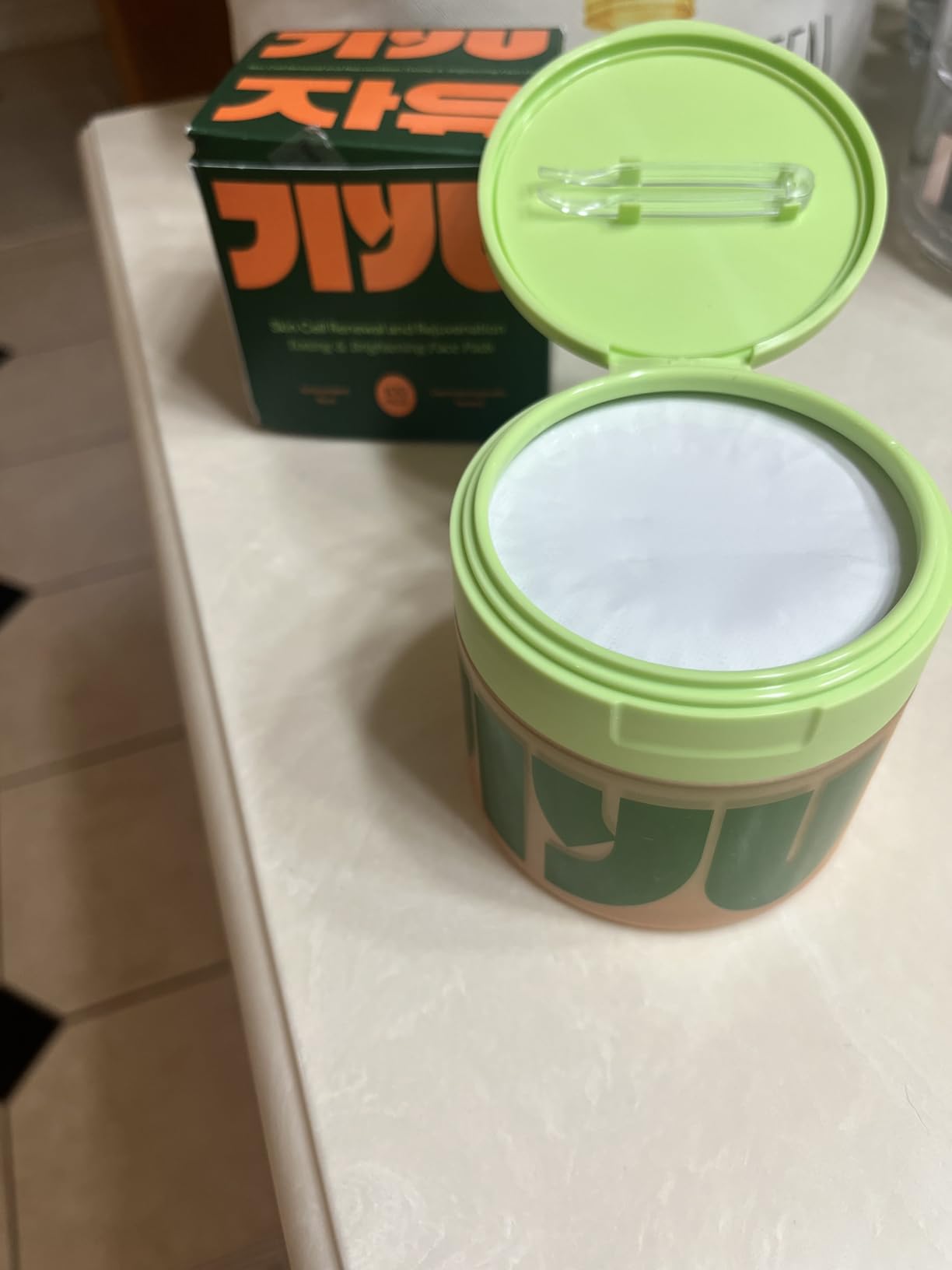 Lindiwe, Johannesburg